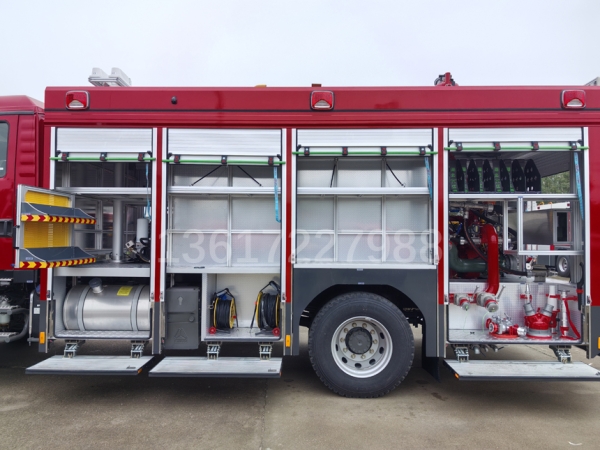 德國曼恩壓縮空氣泡沫消防車