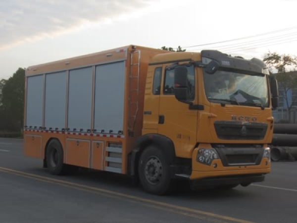 JDF5180XGJZ6型工具車